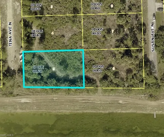 6000 Tena Ave N, Lehigh Acres, Florida 33971