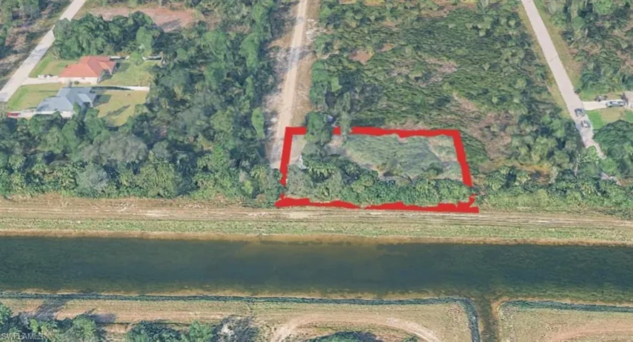 6000 Tena Ave N, Lehigh Acres, Florida 33971