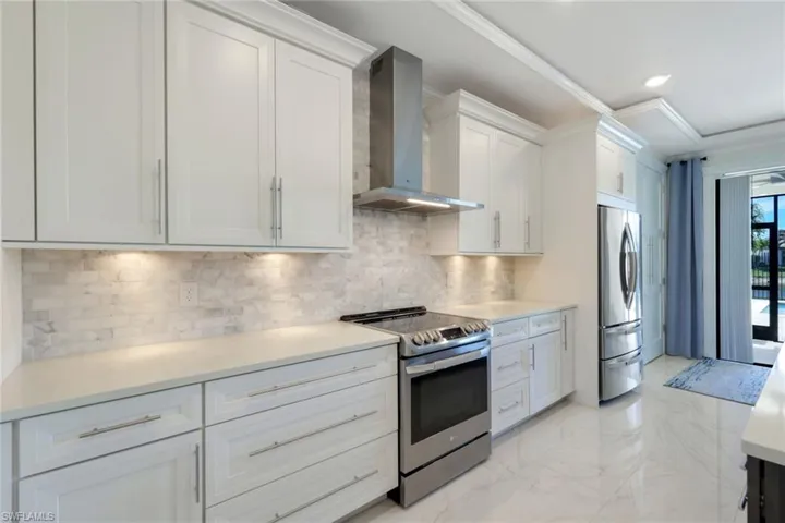 9250 Shadow Oak Ln, Naples, Florida 34120