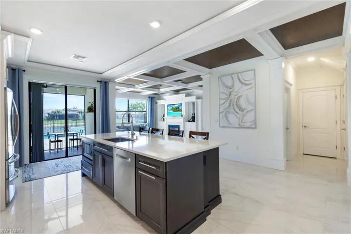 9250 Shadow Oak Ln, Naples, Florida 34120