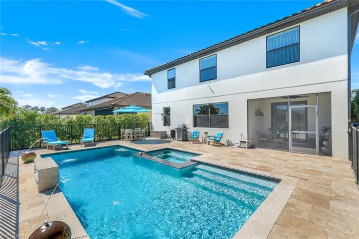 9250 Shadow Oak Ln, Naples, Florida 34120