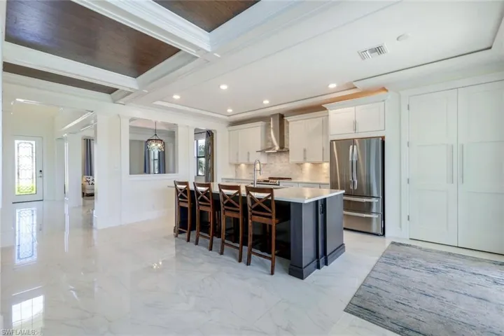 9250 Shadow Oak Ln, Naples, Florida 34120