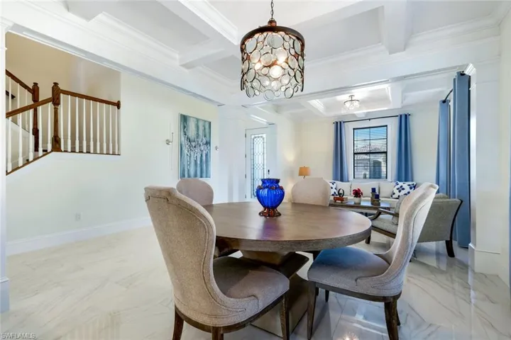 9250 Shadow Oak Ln, Naples, Florida 34120