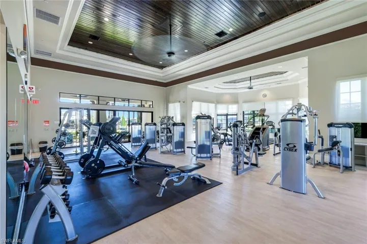 9250 Shadow Oak Ln, Naples, Florida 34120