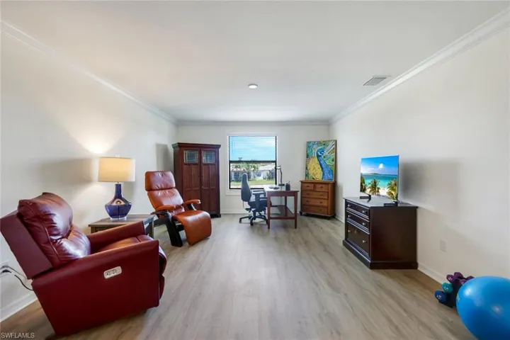 9250 Shadow Oak Ln, Naples, Florida 34120