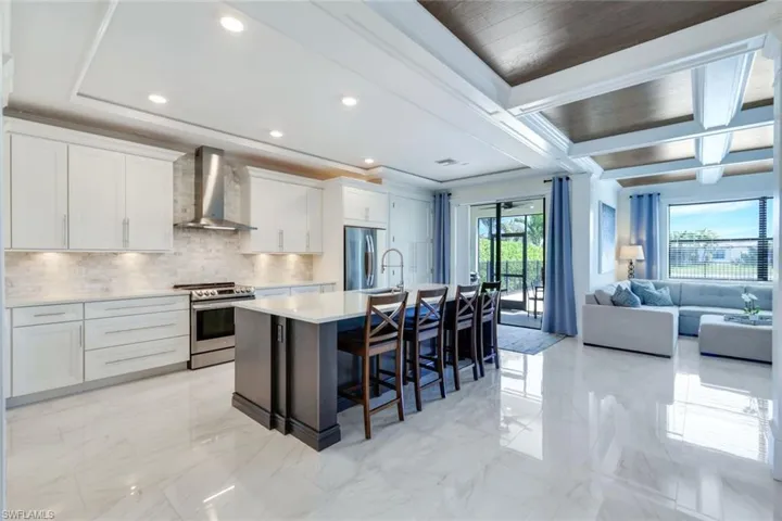 9250 Shadow Oak Ln, Naples, Florida 34120