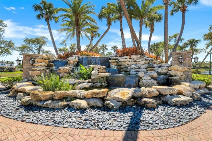 9250 Shadow Oak Ln, Naples, Florida 34120