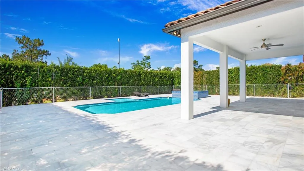6341 Green BLVD, Naples, FL 34116,225040457