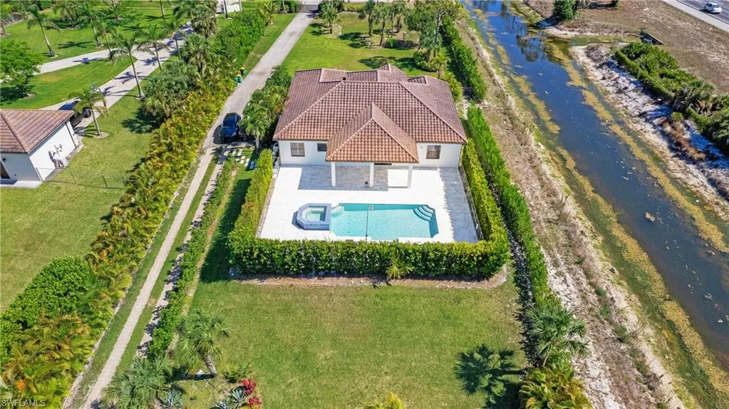 6341 Green BLVD, Naples, FL 34116,225040457