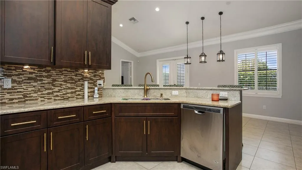 6341 Green BLVD, Naples, FL 34116,225040457