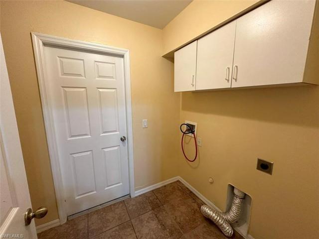2617 SW 1st AVE, CAPE CORAL FL 33914