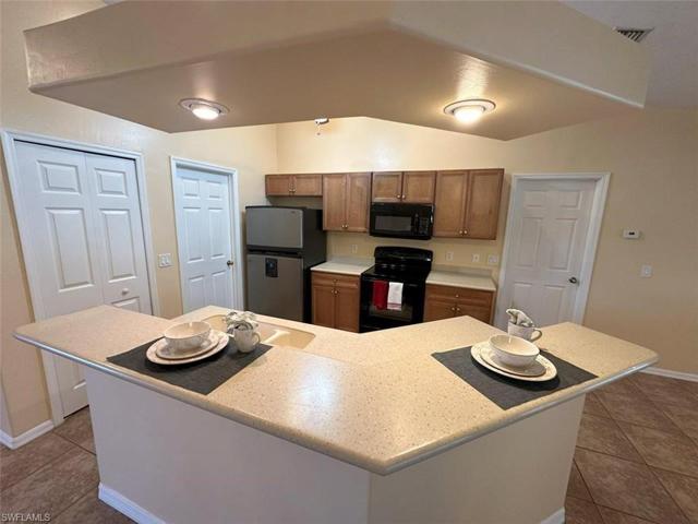 2617 SW 1st AVE, CAPE CORAL FL 33914