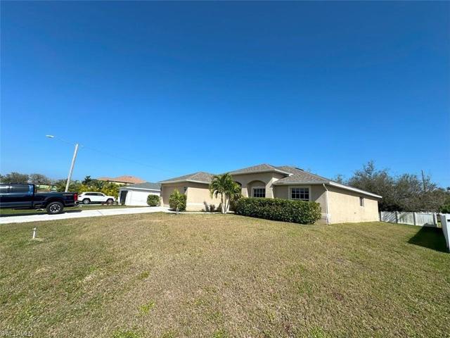 2617 SW 1st AVE, CAPE CORAL FL 33914