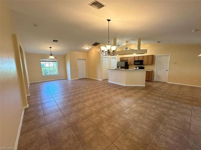 2617 SW 1st AVE, CAPE CORAL FL 33914