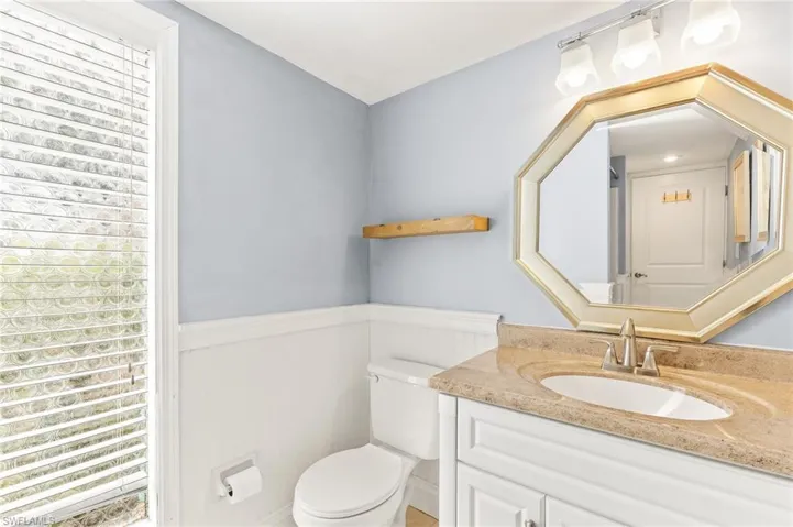 4277 Island Cir 1, Fort Myers, Florida 33919