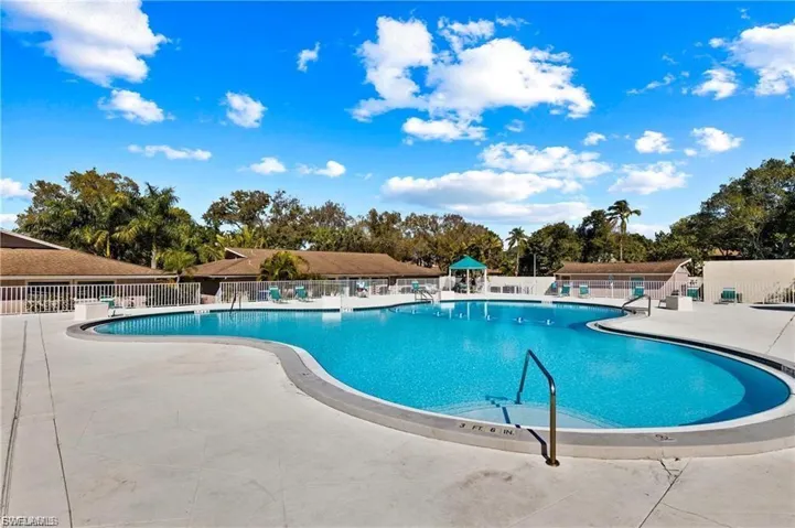 4277 Island Cir 1, Fort Myers, Florida 33919