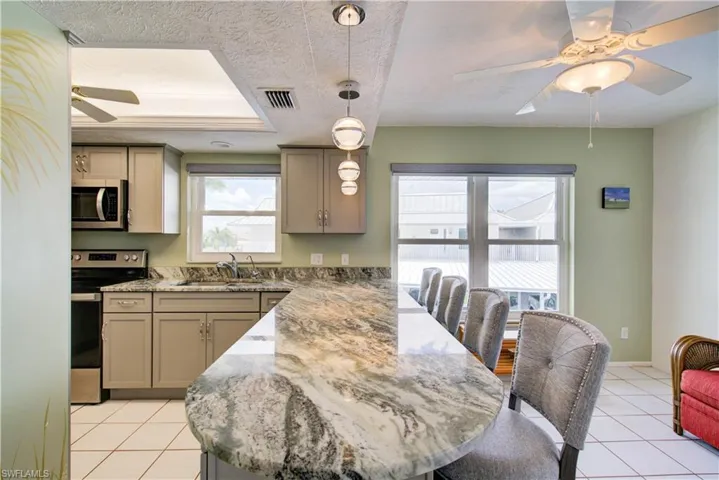 4104 18th Ave 2d, Cape Coral, Florida 33904