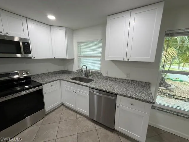 11262 Summerwinds Ct, Fort Myers, Florida 33908