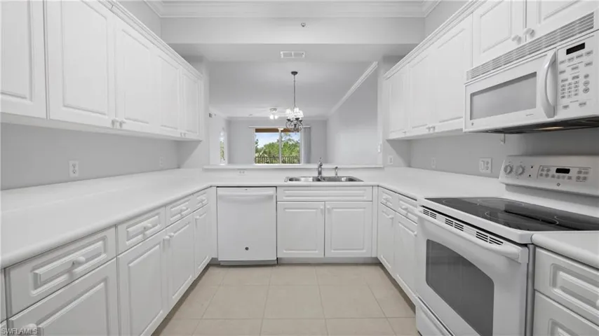 8341 Whiskey Preserve Cir 539, Fort Myers, Florida 33919