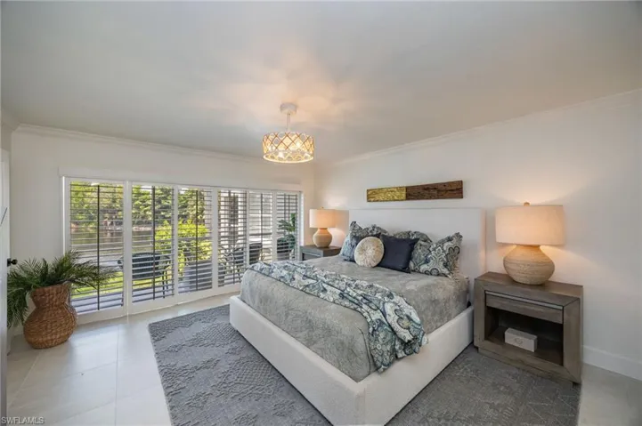 6151 Pelican Bay Blvd 27, Naples, Florida 34108