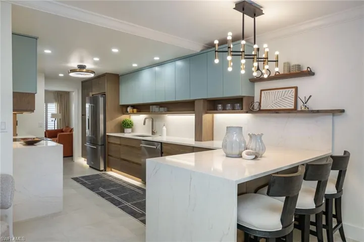 6151 Pelican Bay Blvd 27, Naples, Florida 34108