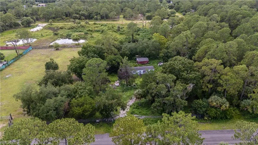 Aerial view of property's location featuring rural landscape