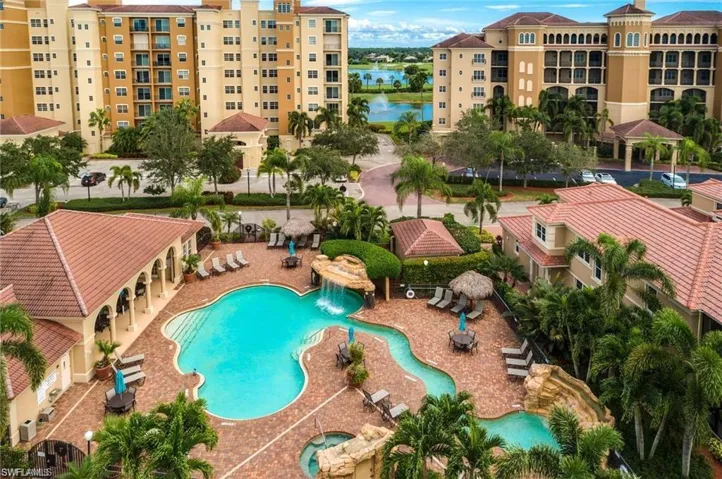 575 El Camino Real 6102, Naples, Florida 34119
