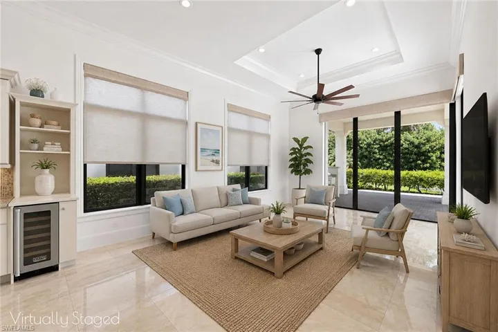 2277 Residence Cir, Naples, Florida 34105
