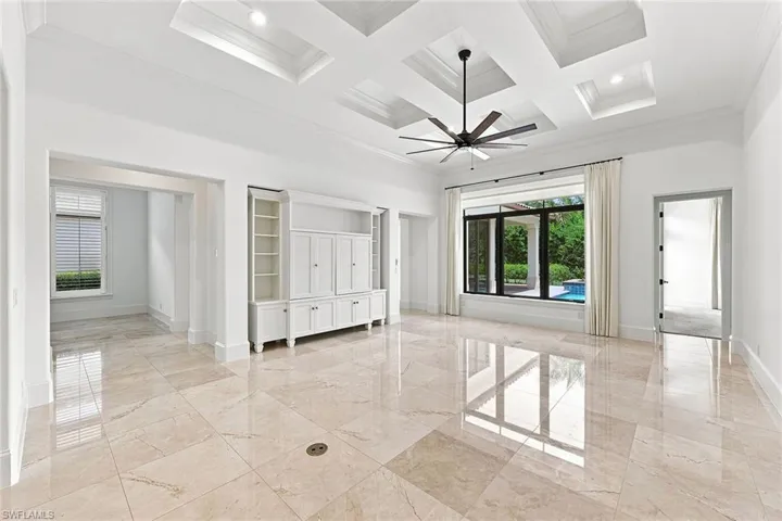 2277 Residence Cir, Naples, Florida 34105