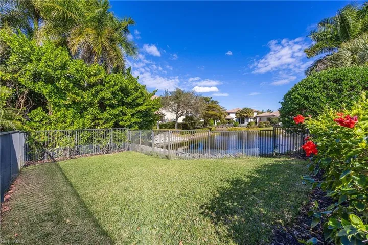 2277 Residence Cir, Naples, Florida 34105
