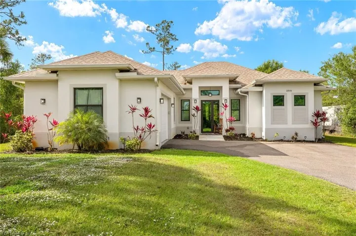 Welcome home. 3 bed 2bath, 1.14 acres, fenced back yard and a paved drive way.