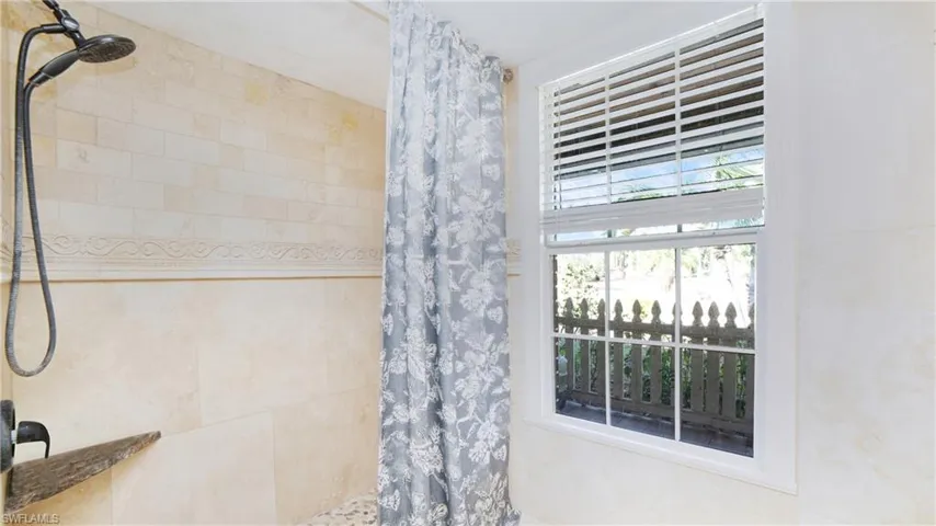 3700  Golden Gate W BLVD, Naples, FL 34120
