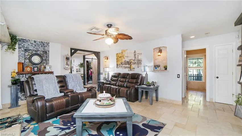 3700  Golden Gate W BLVD, Naples, FL 34120