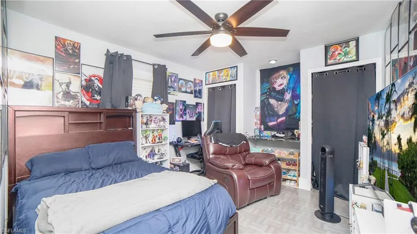 3700  Golden Gate W BLVD, Naples, FL 34120