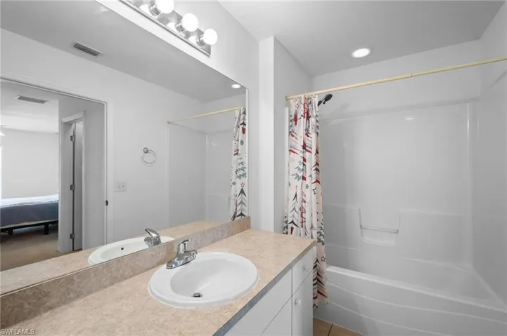524 Tropicana Pkwy W, Cape Coral, Florida 33993