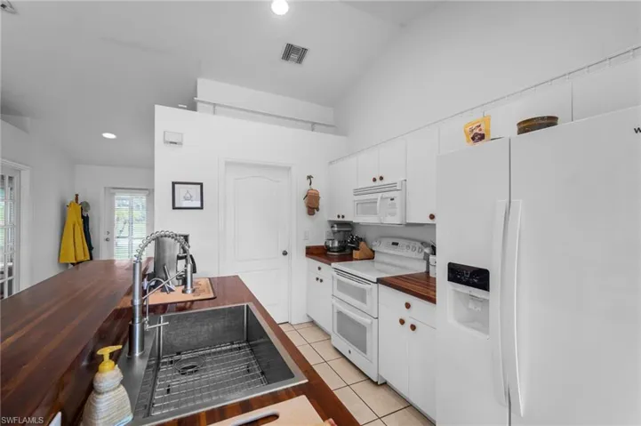 524 Tropicana Pkwy W, Cape Coral, Florida 33993