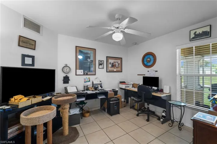 524 Tropicana Pkwy W, Cape Coral, Florida 33993