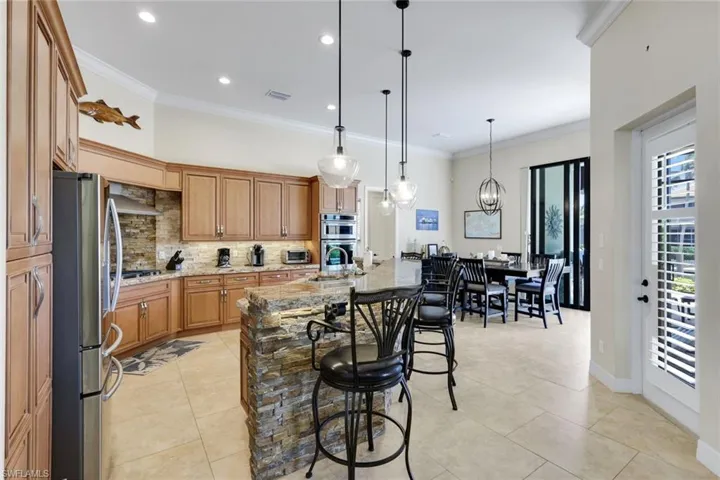 35 Covewood Ct, Marco Island, Florida 34145