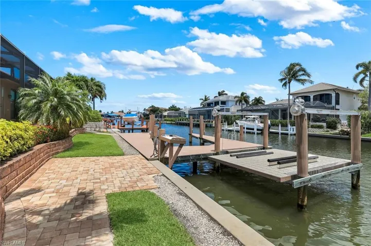 35 Covewood Ct, Marco Island, Florida 34145