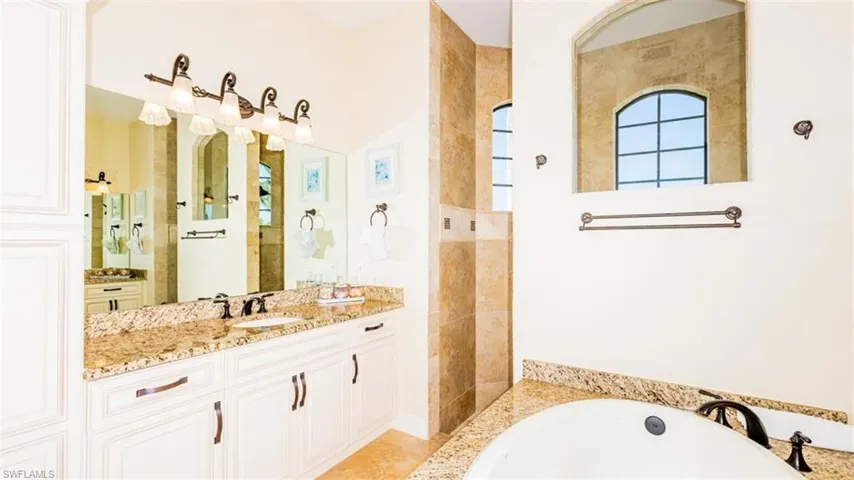 35  Covewood  CT, Marco Island, FL 34145