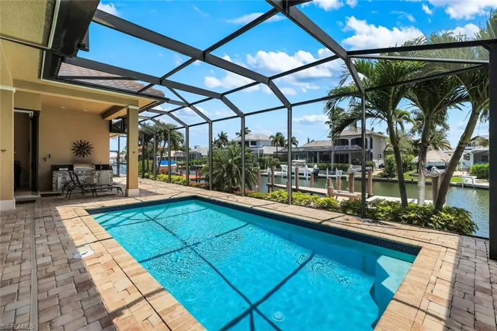 35 Covewood Ct, Marco Island, Florida 34145