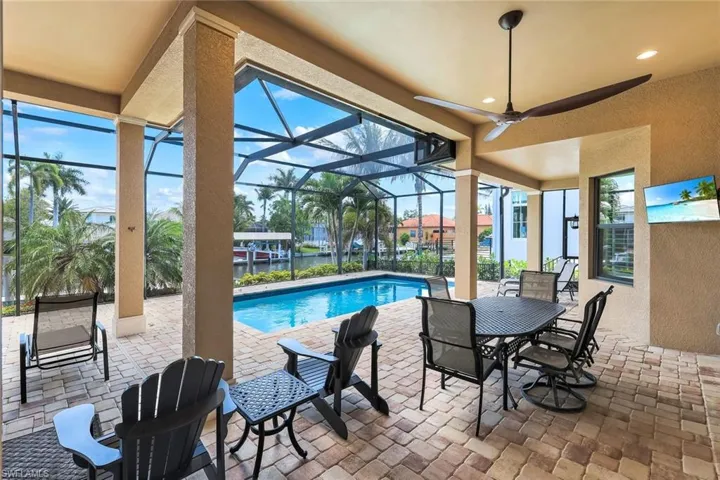 35 Covewood Ct, Marco Island, Florida 34145