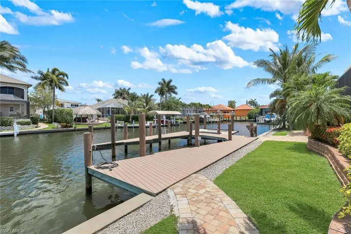 35 Covewood Ct, Marco Island, Florida 34145
