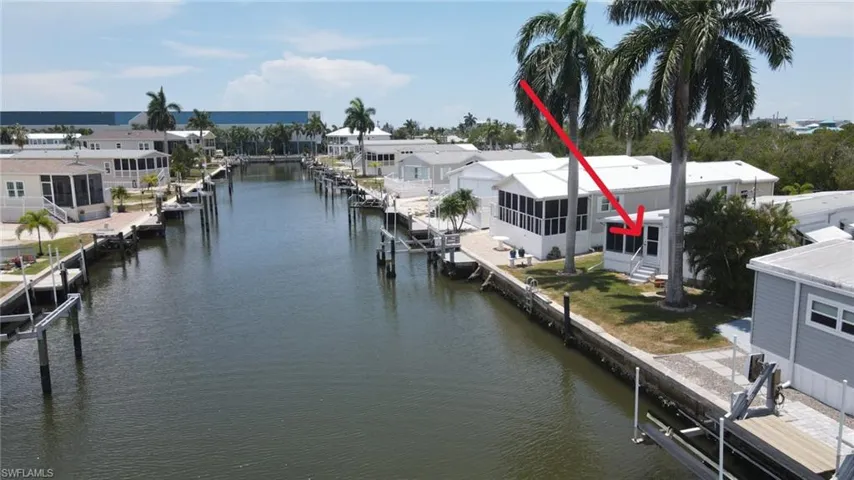 3 Galleon Way, Fort Myers Beach, Florida 33931