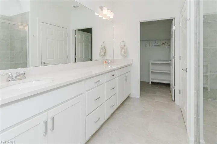 5682 Mayflower Way 806, Ave Maria, Florida 34142
