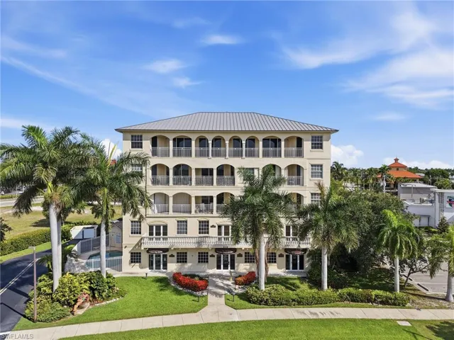 886 Park Ave 501, Marco Island, Florida 34145