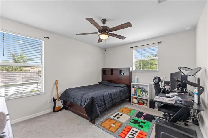 2392 Fallglo St, Naples, Florida 34120