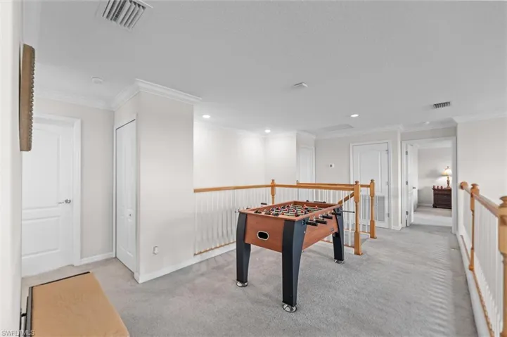 2392 Fallglo St, Naples, Florida 34120