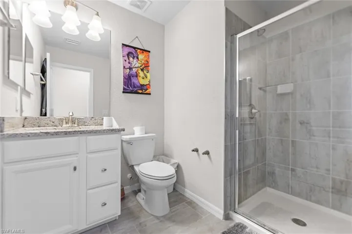 2392 Fallglo St, Naples, Florida 34120
