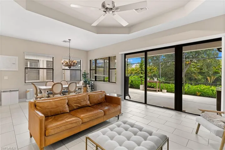 1406 Serrano Cir, Naples, Florida 34105